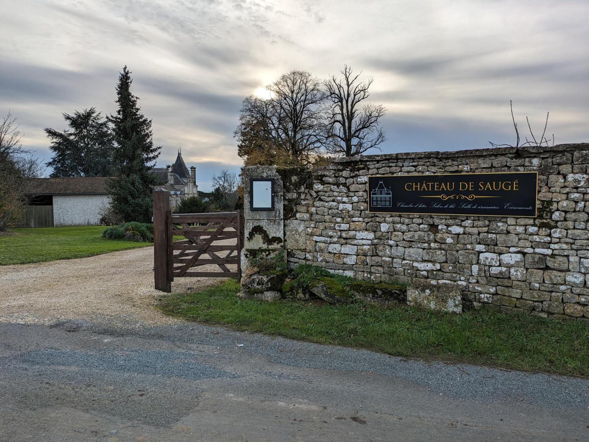 Chateau De Sauge Saivres Экстерьер фото